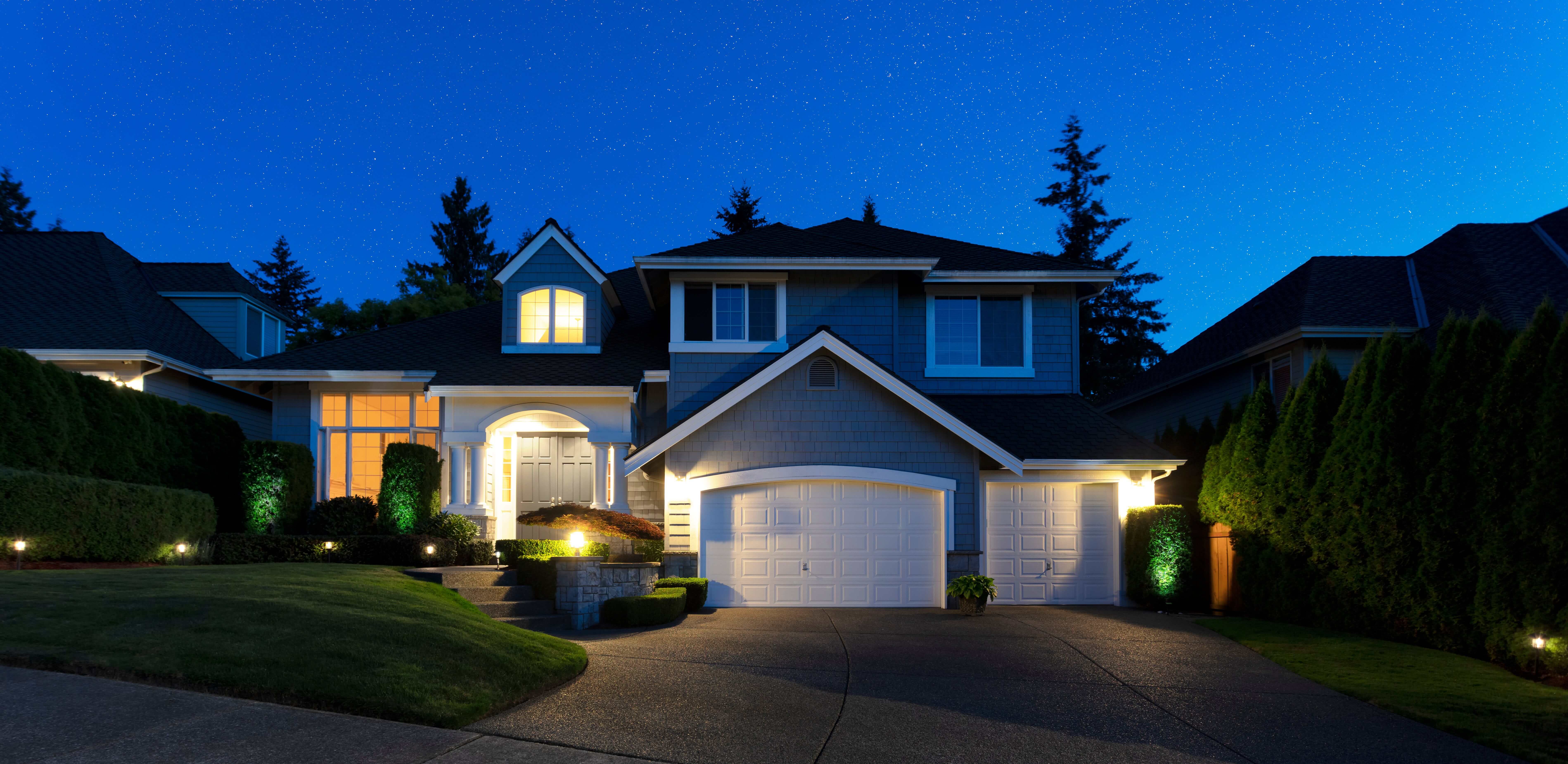 Protéger sa maison grâce à l'éclairage de sécurité d'extérieur !