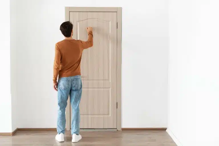 Doors Center - Comment ouvrir une porte sans poignée